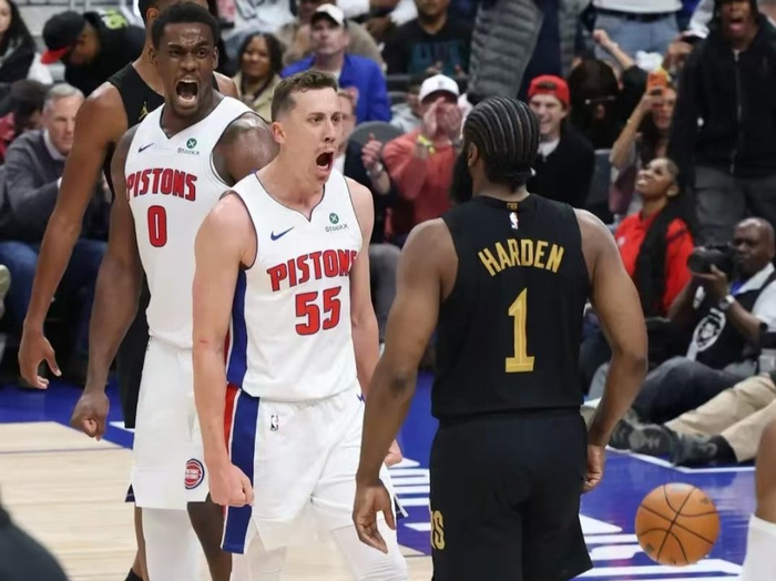 华体会体育-哈登又拉胯了！刷新NBA历史最差纪录，网友：赶紧退役吧|詹姆斯·哈登|季后赛|克利夫兰骑士队|底特律活塞队|东部半决赛_新浪体育_新浪新闻